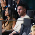 ”Bất kỳ ai cũng giỏi hơn Messi”