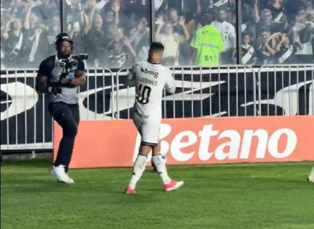 Coutinho ghi bàn, Vasco da Gama thắng 3-1 để vào tứ kết Copa do Brasil