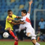 Dẫn trước 2 bàn, Ecuador vẫn không thể thắng Peru