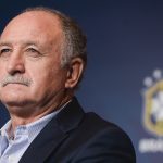 HLV Scolari giải nghệ