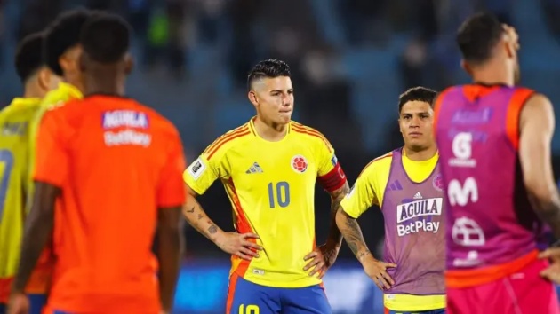 Lý do James Rodriguez phải ngồi dự bị ở trận Uruguay