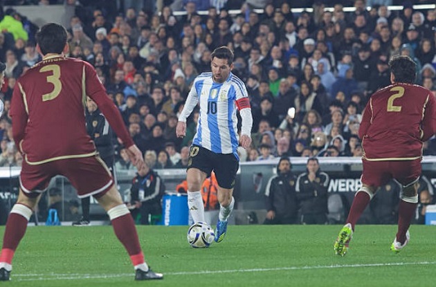 Mastantuono, người kế thừa áo số 10 của Messi tại Argentina?