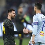 Messi đạt mốc 850 bàn nhanh hơn Ronaldo