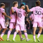 Messi lại nổ súng đưa Inter Miami vào bán kết