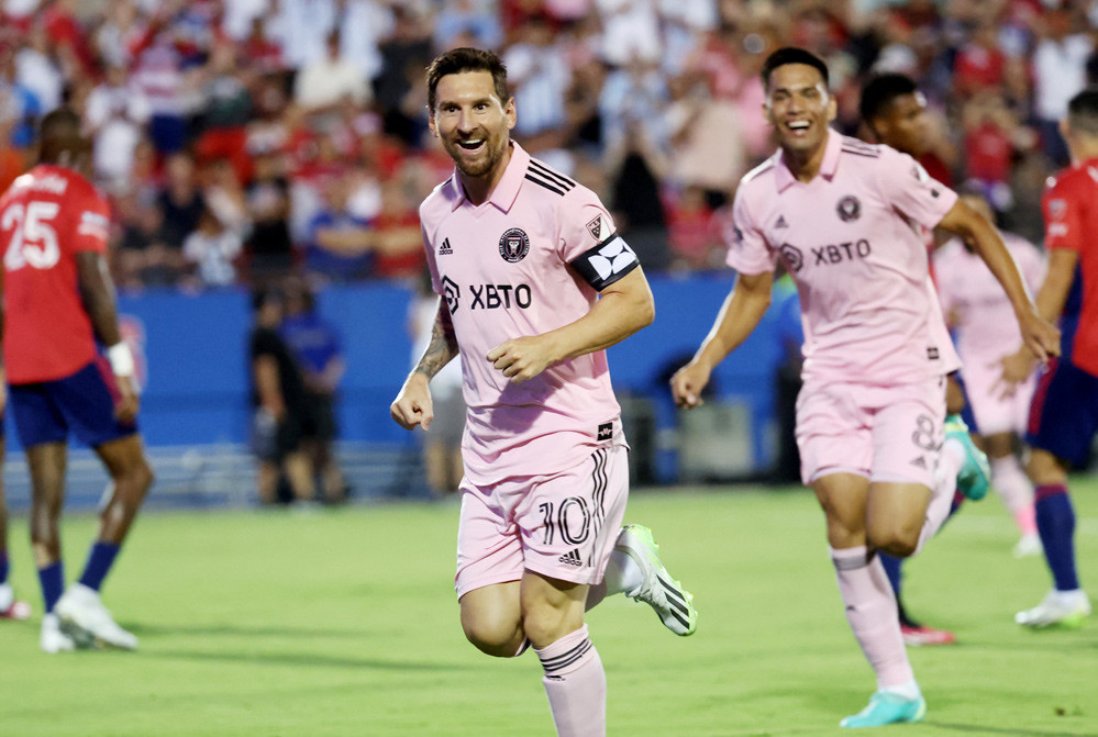 Messi phải hoãn trận ra mắt với Inter Miami ở MLS