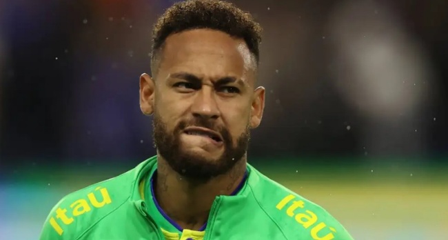 Neymar nghỉ hết năm 2025 bởi chấn thương đầu gối