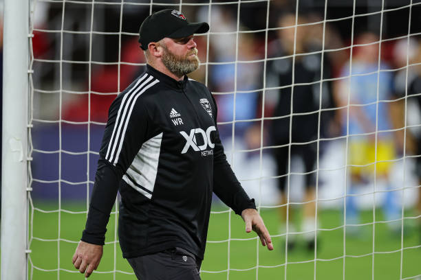 Nỗi xấu hổ 0-6 của Wayne Rooney