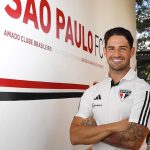 Pato hết cảnh thất nghiệp