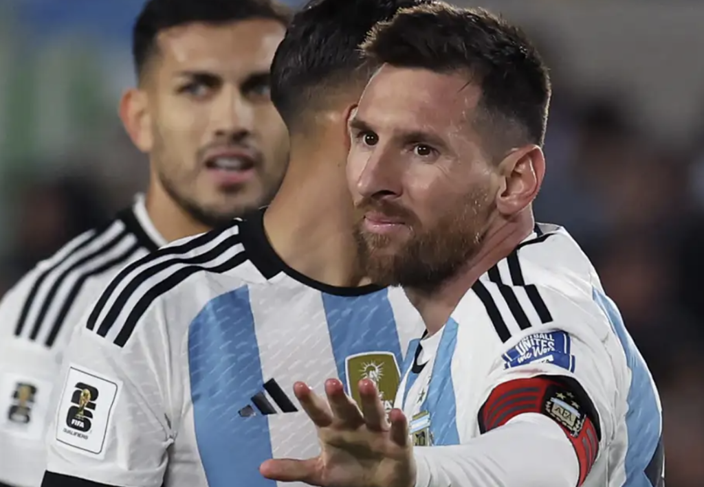 “Quá mạo hiểm nếu Messi đá nhiều hơn”