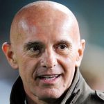 Quan điểm chuyên gia: ‘Messi không có được tư chất của Maradona’