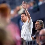 Romano nêu lý do Messi không đến Ả Rập cùng Ronaldo