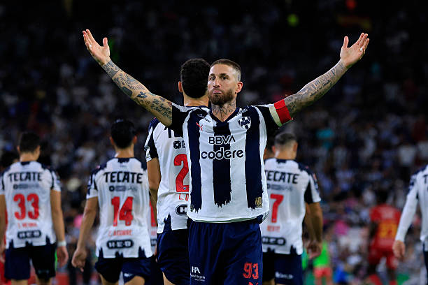 Sergio Ramos nổ súng trong chiến thắng hủy diệt của Monterrey