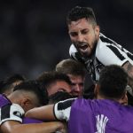 Thắng hủy diệt, Alex Telles và đồng đội “bước một chân” vào chung kết Copa Libertadores