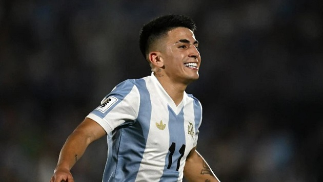 Thiago Almada tỏa sáng, Scaloni khen Argentina có chiến thắng hoàn hảo