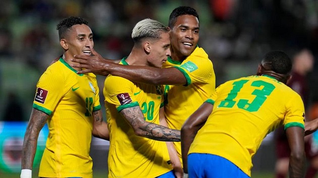 Thiago Silva khen ngợi 2 cầu thủ ra mắt xuất sắc cho Brazil