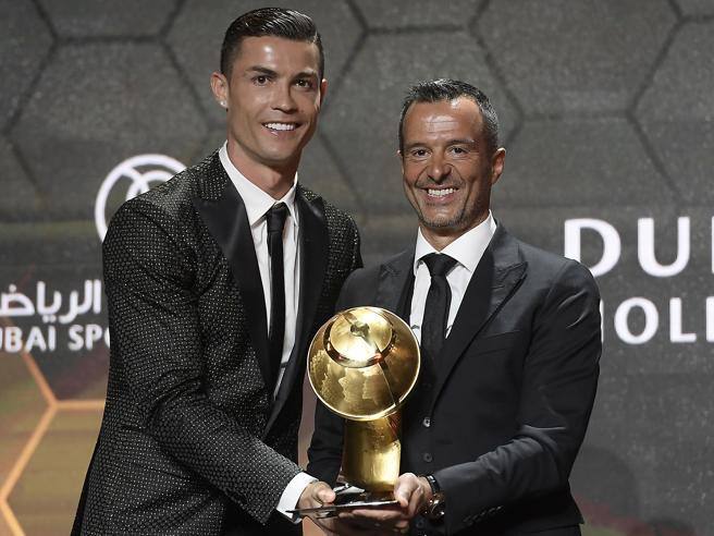10 “siêu cò” có dàn khách hàng đắt giá nhất: Jorge Mendes chỉ đứng thứ 2