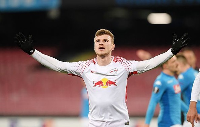 10 “viên ngọc quý” được săn đón nhất hiện nay: Anh hùng xuất thiếu niên