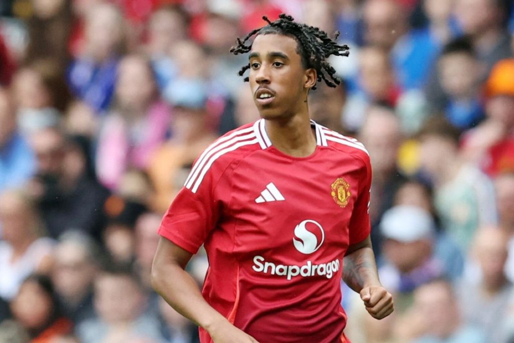 12 trung vệ đắt giá nhất thế giới 2025: 1 sao MU; Bộ đôi Arsenal