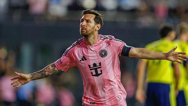 5 cầu thủ kiến tạo và ghi bàn nhiều nhất năm 2025