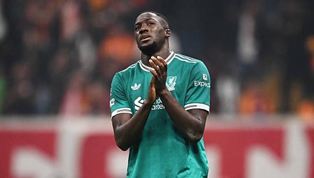 5 trung vệ hàng đầu sẽ hết hạn hợp đồng vào hè 2026