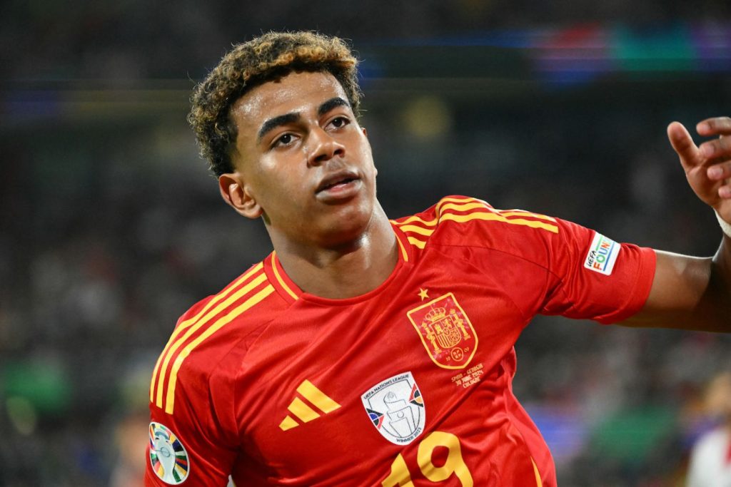 9 cầu thủ trẻ nhất từng đoạt QBV: Hy vọng cho Yamal