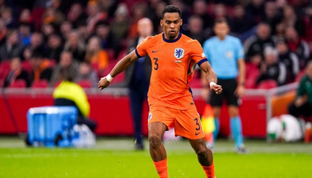 98% chuyền chính xác, 100% đi bóng thành công: Jurrien Timber khiến NHM Hà Lan và Arsenal trầm trồ