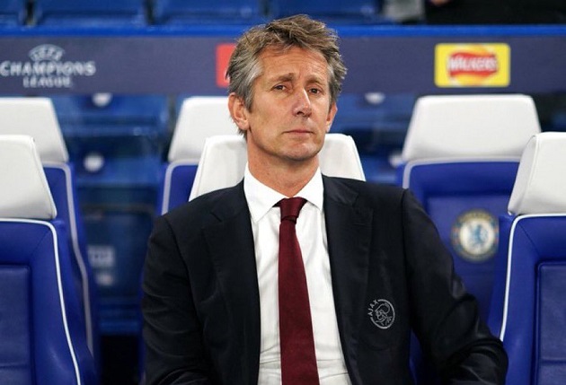 Ajax tìm được người thay thế, sẵn sàng chia tay Van der Sar