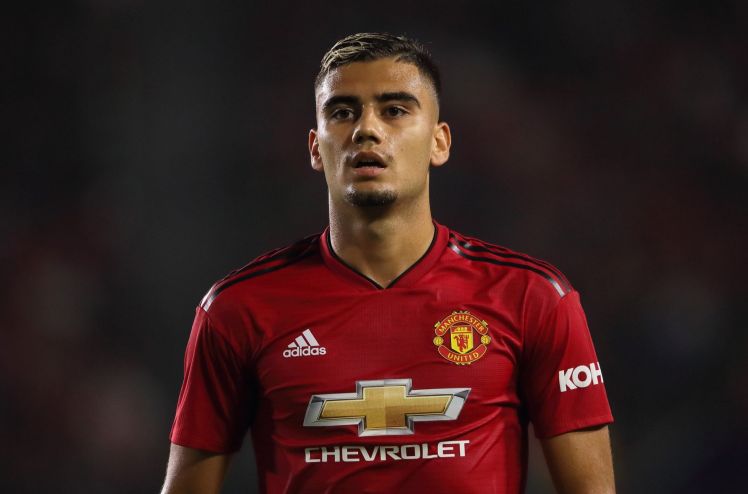 Andreas Pereira nguy cơ bị treo giò 6 trận