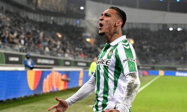 Antony đưa ra thông điệp khiến M.U “nóng mặt”