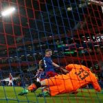 Arsenal thoát hiểm, đáng mừng hay đáng lo?