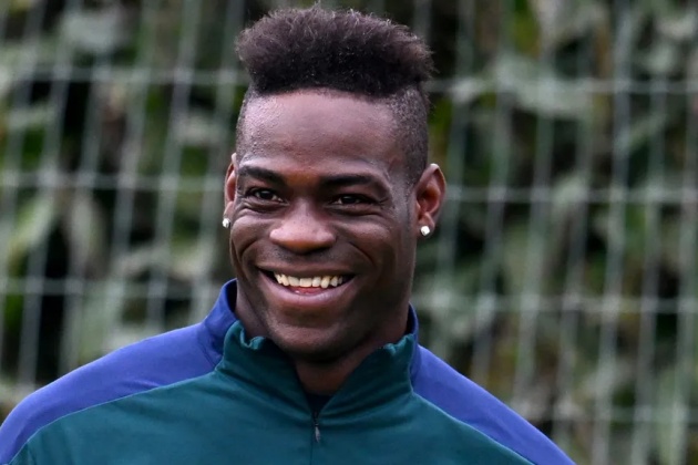 Balotelli: “Có thể tôi sẽ làm 1 nhà báo”