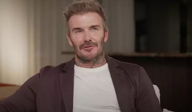 Beckham chọn đội hình mơ ước, vắng Scholes và Ronaldinho