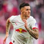 Benjamin Sesko và mùa hè bị “bỏ quên”: Cơ hội cuối dành cho Newcastle?