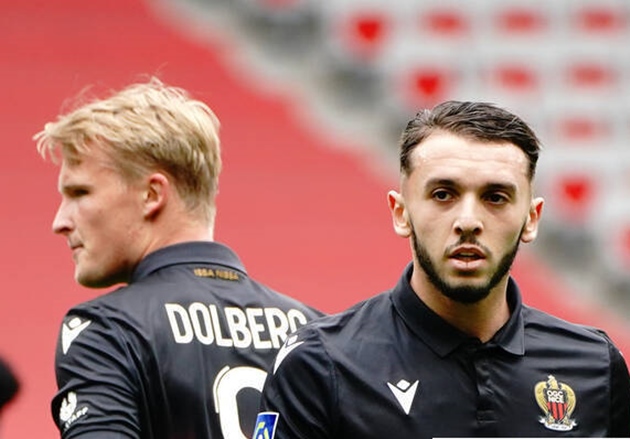 Benzema – Vinicius và những bộ đôi in dấu giày vào nhiều bàn thắng nhất từ đầu mùa