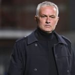 Bị chế giễu là “The Crying One”, Mourinho đáp trả
