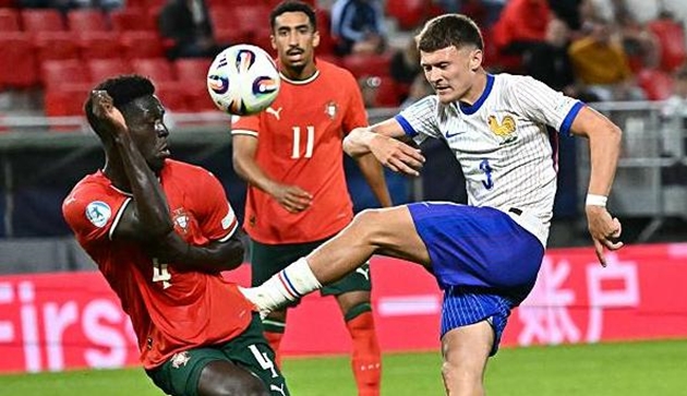 Bồ Đào Nha cầm chân Pháp ở EURO U21