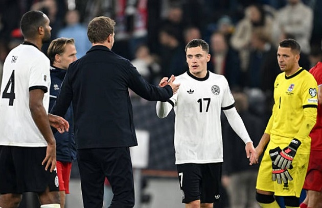 Bộ mặt trái ngược của Wirtz và Woltemade ngày tuyển Đức thắng đậm