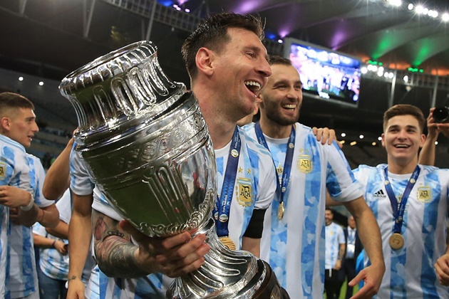 Bóng đá thế giới năm 2021: Lần đầu cho Messi và sự hồi sinh của Italy