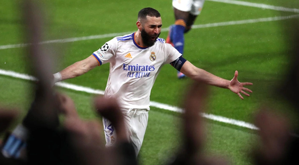 Bước ngoặt với Benzema trong cuộc đua Quả bóng vàng