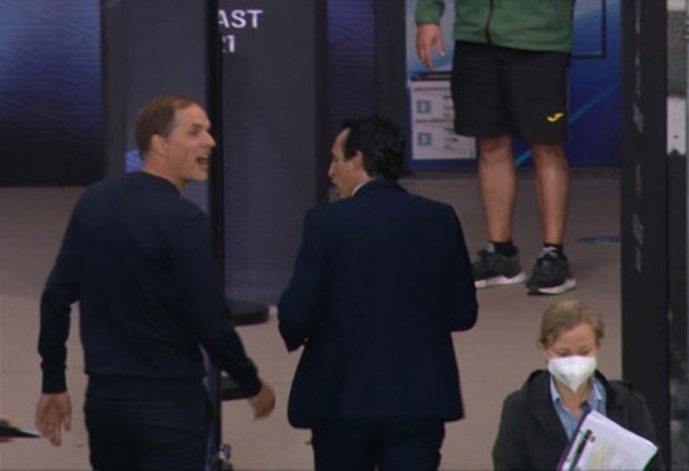 Cãi nhau với Emery, Tuchel phá vỡ im lặng