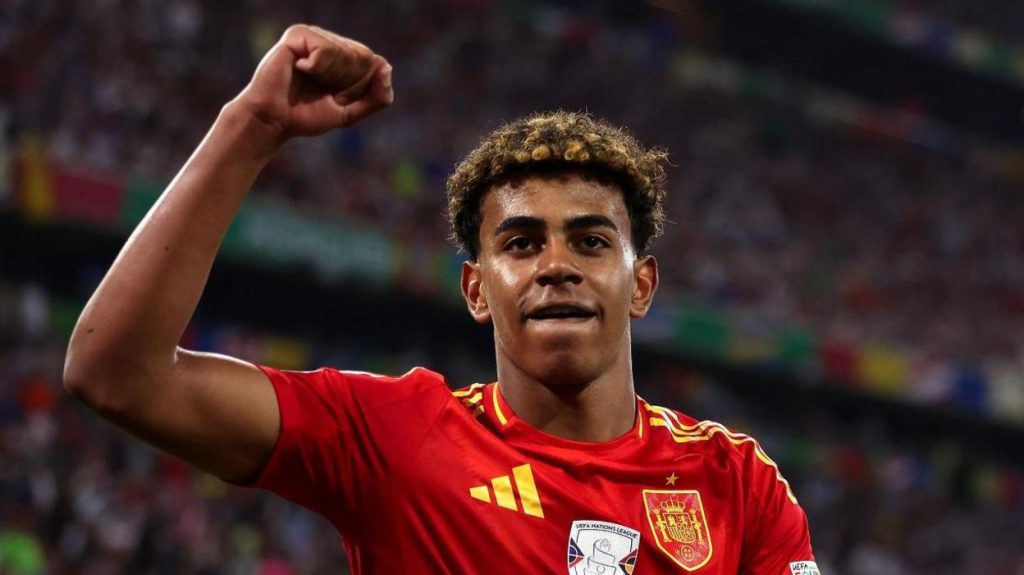 Cầu thủ cho mượn của Chelsea được xếp hạng là sao trẻ xuất sắc thứ hai thế giới