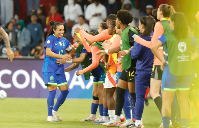 Chân dung Marta: Nữ hoàng không ngai và biểu tượng vĩ đại của bóng đá nữ Brazil