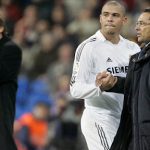 Chi tiền mua đội bóng thời niên thiếu, Ronaldo lập tức sa thải thầy cũ