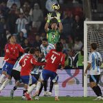 Chile 0-1 Argentina: Người hùng Martinez; Messi tái xuất ấn tượng