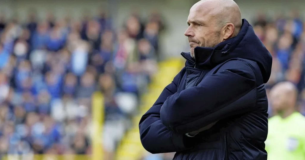 CHÍNH THỨC: Ajax có tân HLV trưởng thay Ten Hag