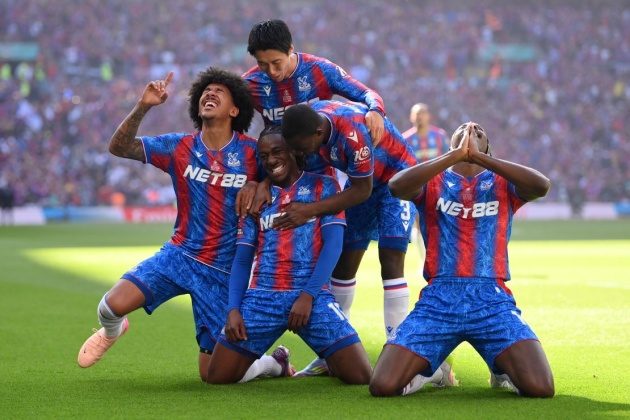 CHÍNH THỨC! Crystal Palace bị loại khỏi Europa League, Notting Forest sẽ thế chỗ