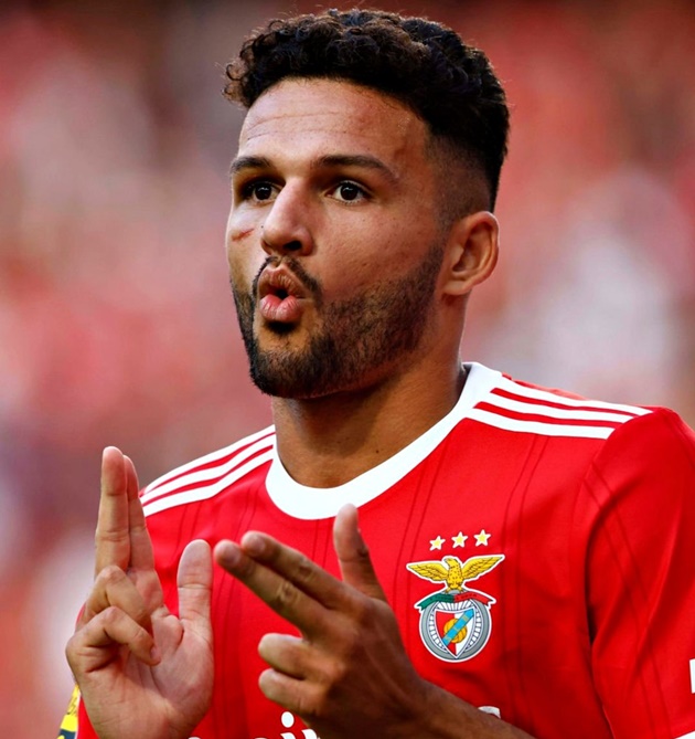 Chữ ký mùa đông của M.U lần đầu được gọi lên tuyển BĐN