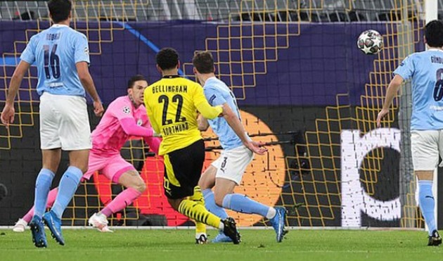 Có một Haaland khác đang khiến châu Âu giằng xé