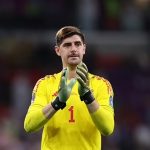 Courtois lại khiến HLV “gai mắt”