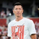 Cựu danh thủ Ba Lan: “Lewandowski cư xử như kẻ khốn nạn”